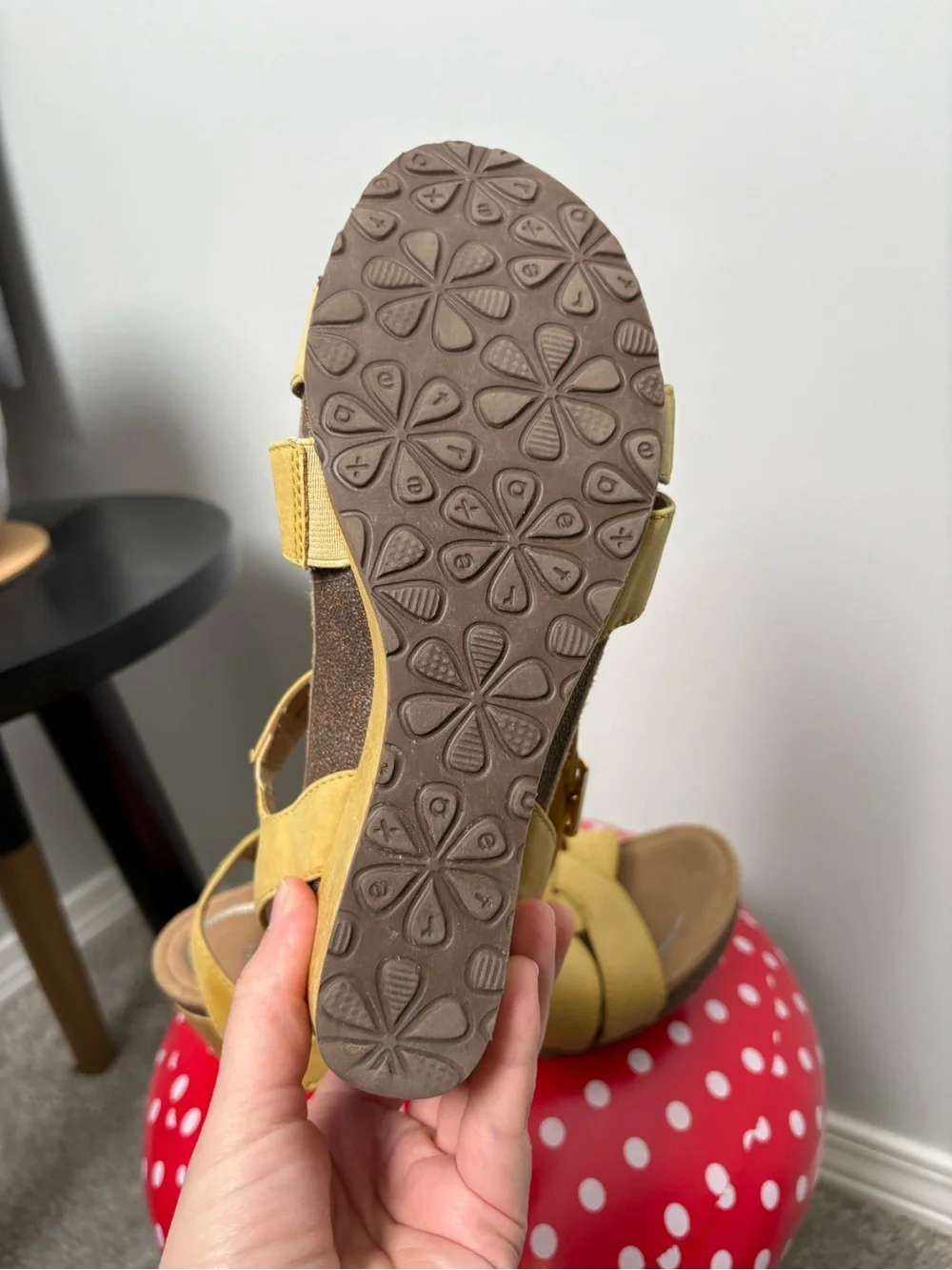 Aetrex Keira Yellow Wedges